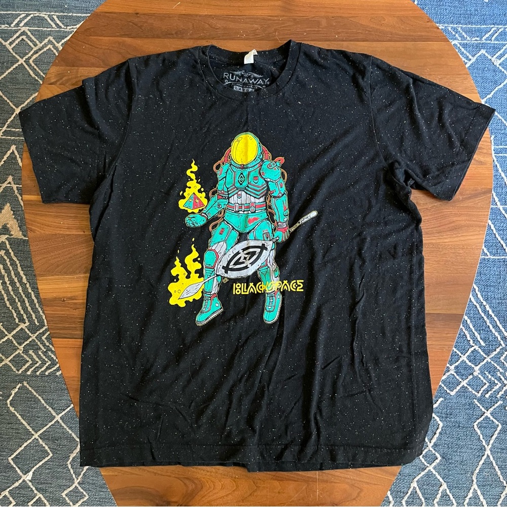 Runaway Durham Blackspace Afrofuturist Afronaut T-shirt, Men's Large, Black